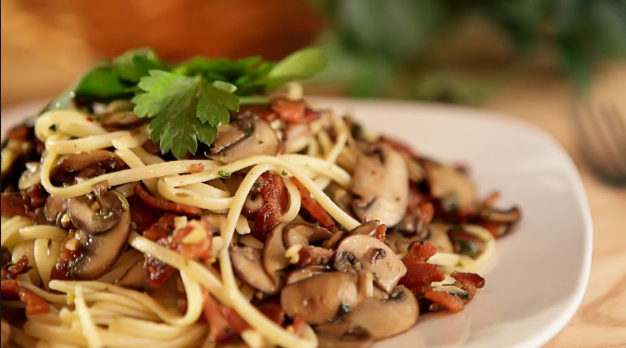 bacon and mushroom pasta