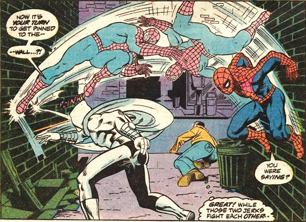 Spectacular Spider-Man : spider-man jumps over moon knight