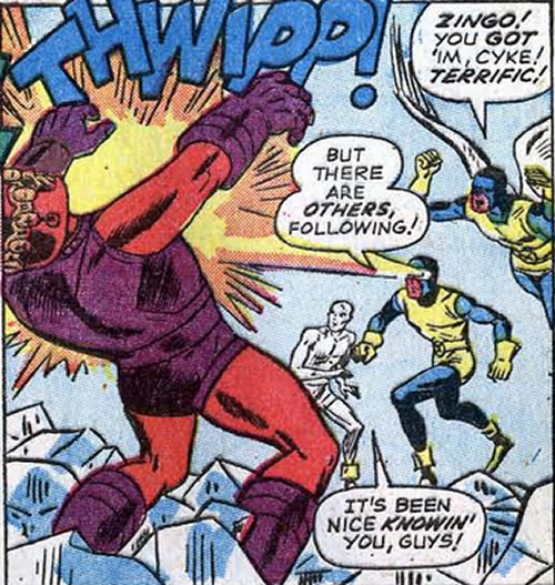 cyclops hits a sentinel