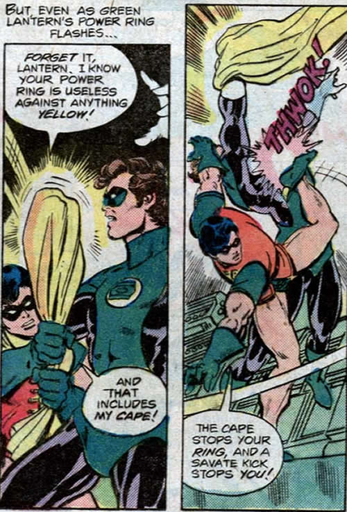 robin takes out green lantern