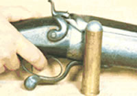 League of Extraordinary Gentlemen panel : elephant gun ammo